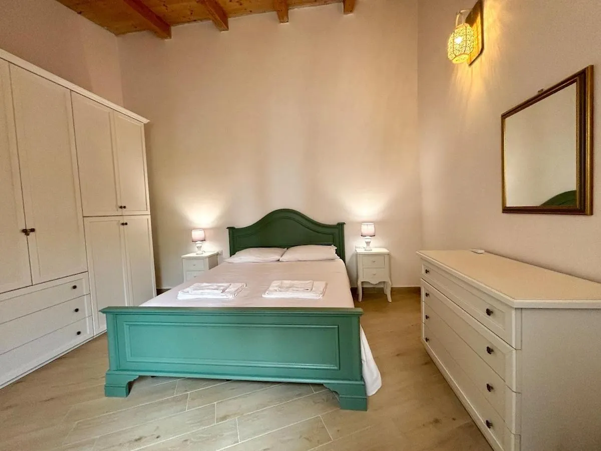Nura'S - Casa Linda City Center Alghero Itália